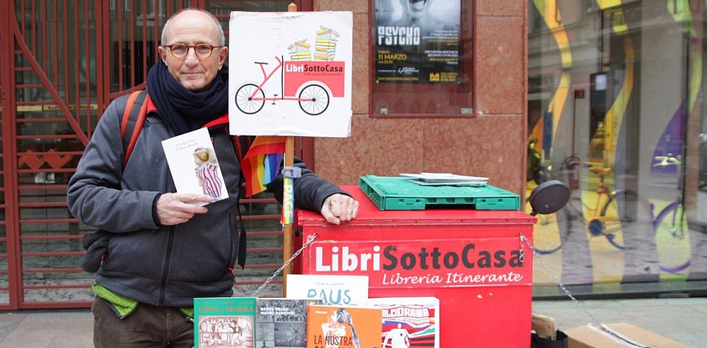La librairie itinérante de Luca à Milan | Irene Caputo